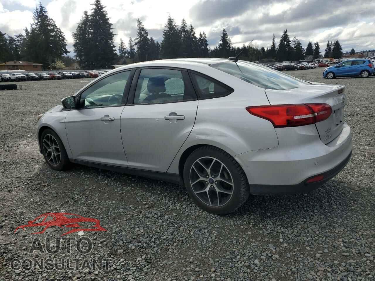 FORD FOCUS 2017 - 1FADP3H28HL256455