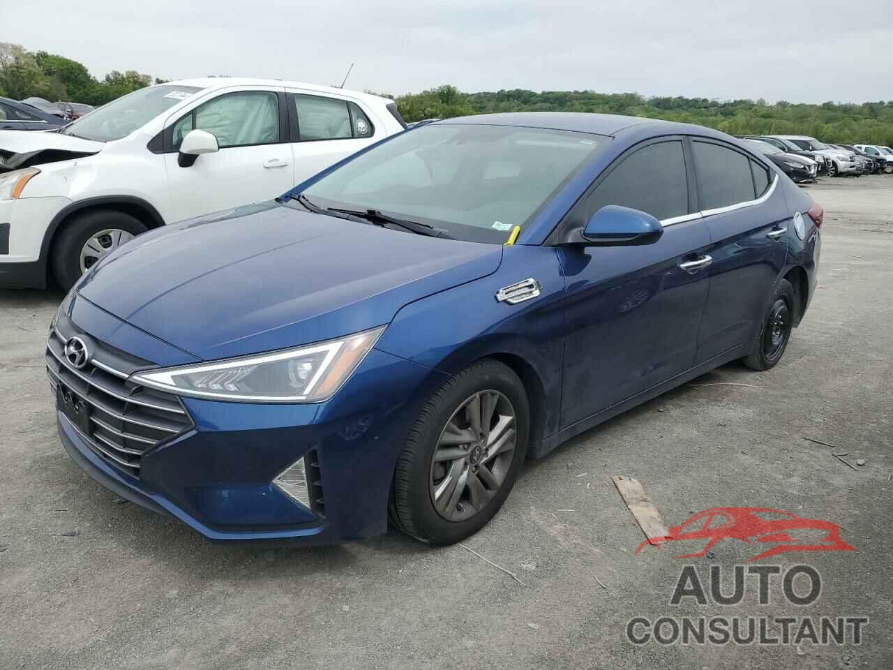 HYUNDAI ELANTRA 2019 - 5NPD84LF6KH414312