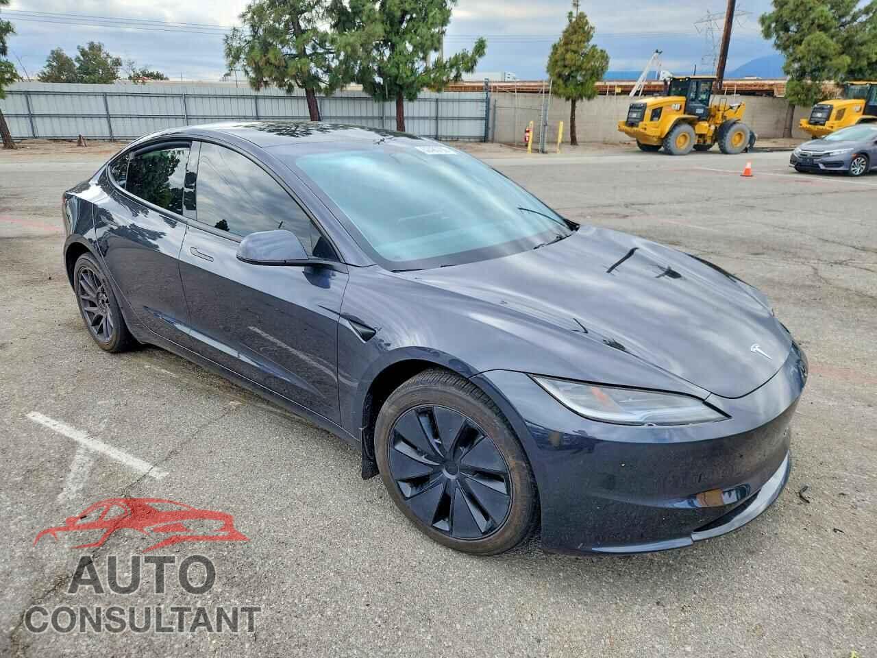 TESLA MODEL 3 2024 - 5YJ3E1EB5RF799996