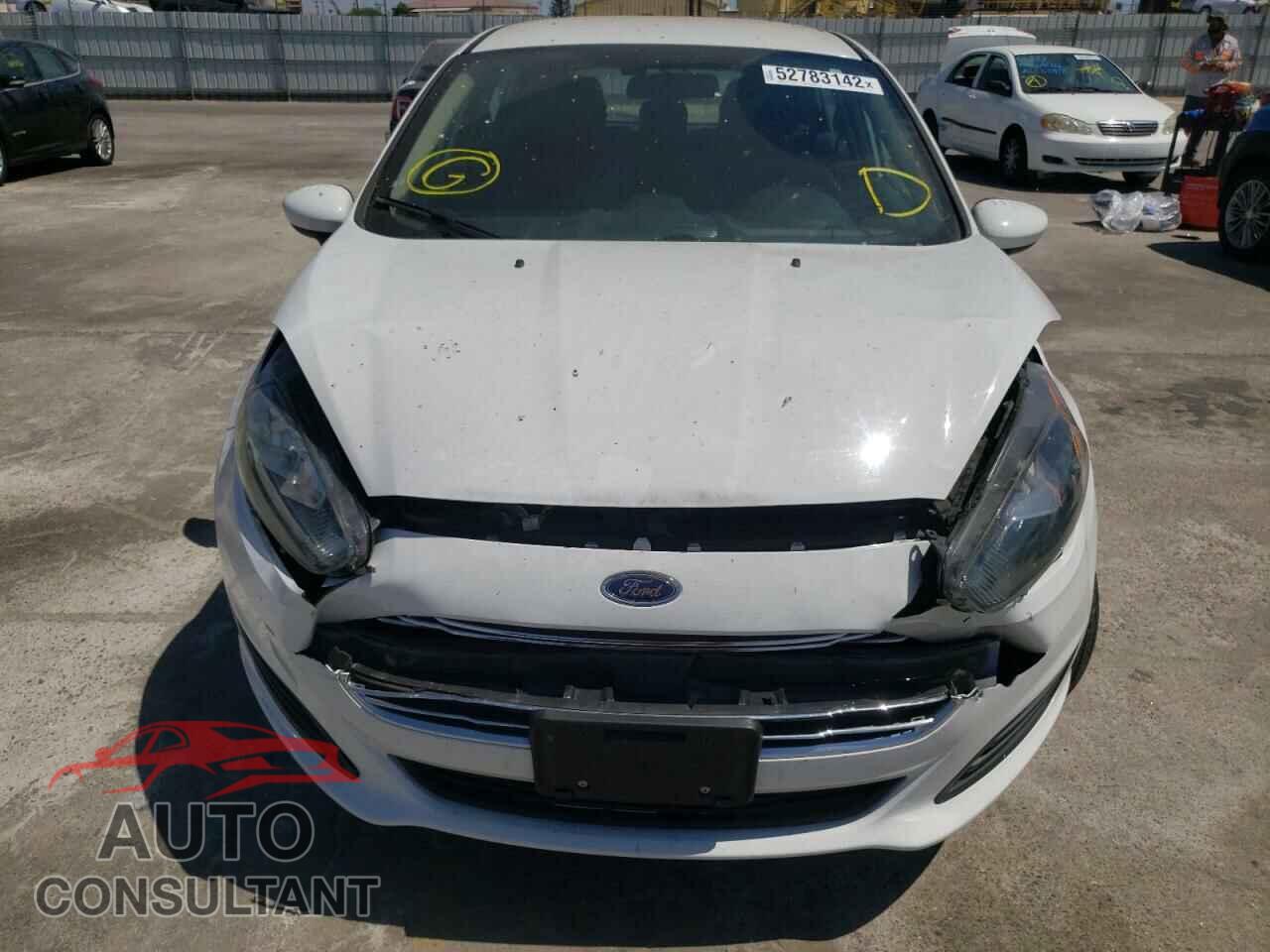 FORD FIESTA 2017 - 3FADP4TJ1HM137830