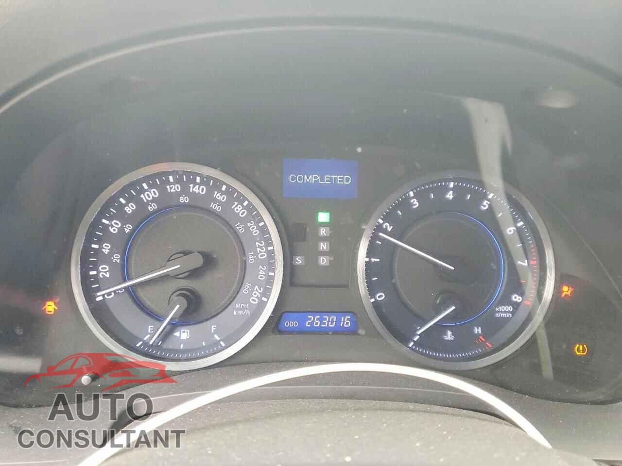 LEXUS IS 2011 - JTHCF5C28B5045858