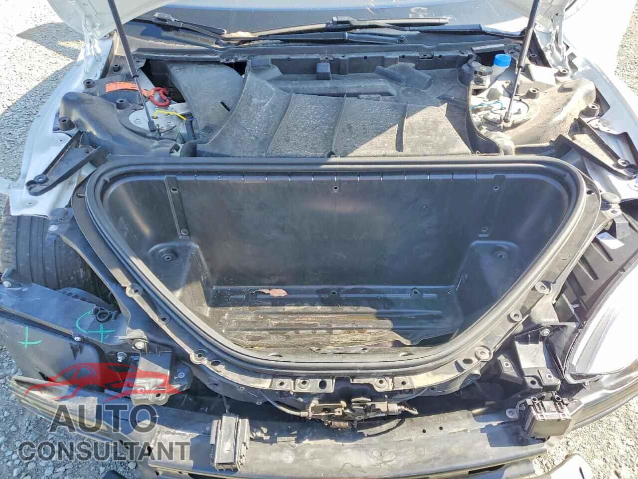 TESLA MODEL S 2016 - 5YJSA1E20GF156122
