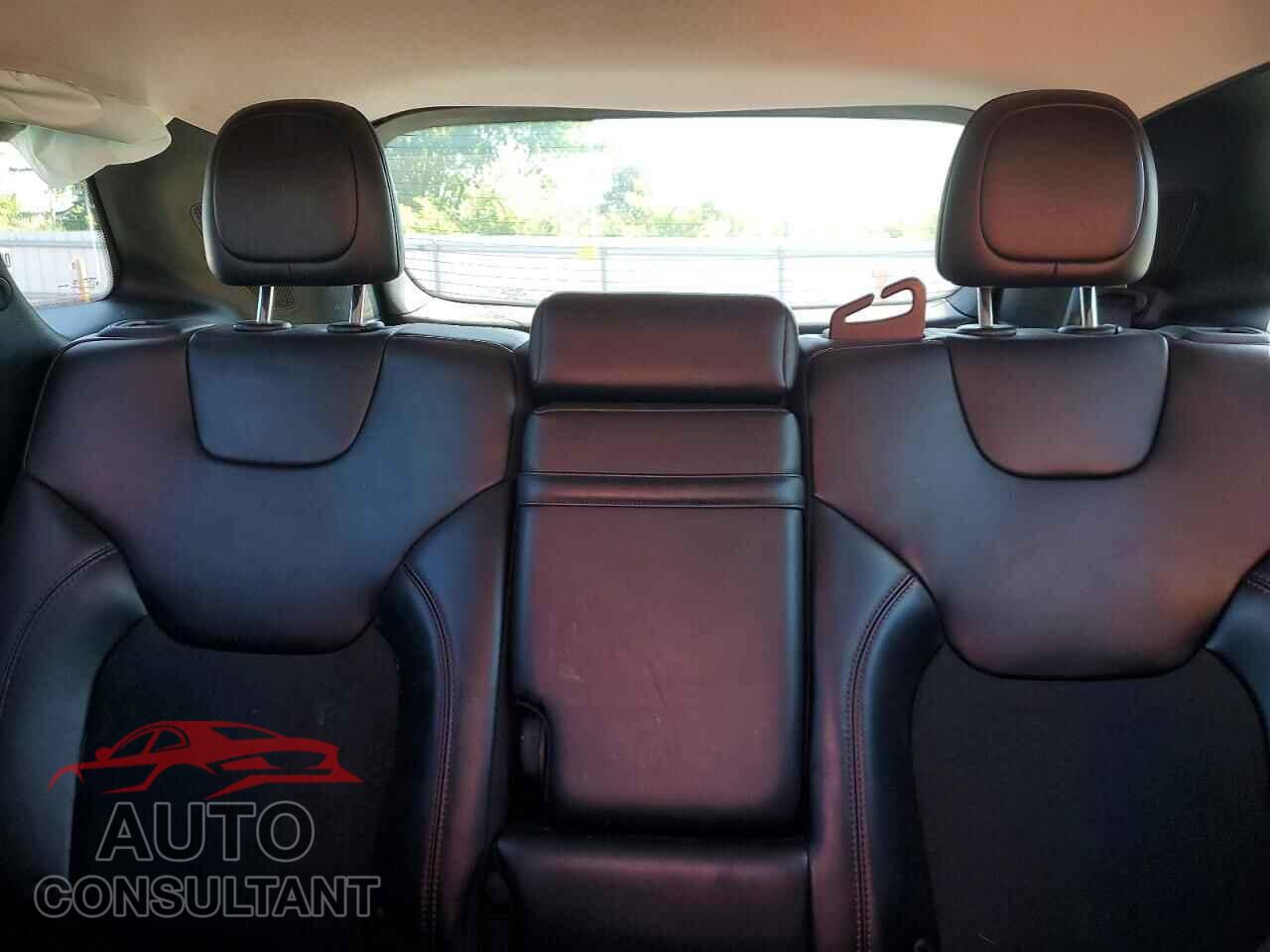 JEEP CHEROKEE 2019 - 1C4PJMBX0KD314661