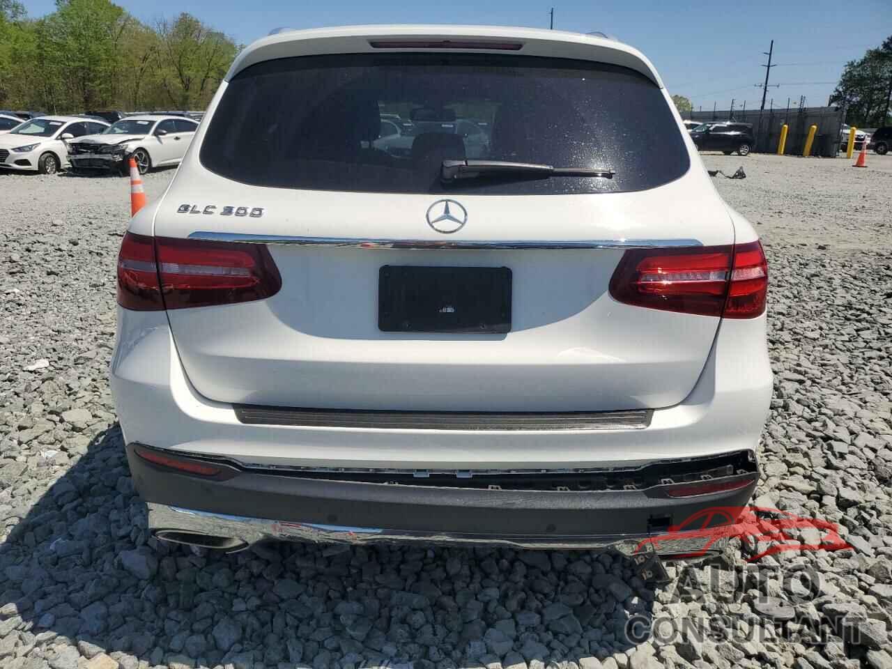 MERCEDES-BENZ GLC-CLASS 2018 - WDC0G4JB3JV077446