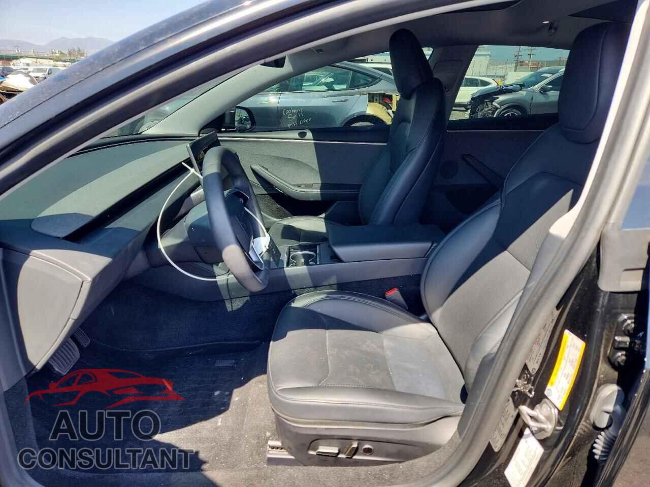 TESLA MODEL 3 2024 - 5YJ3E1EA1RF825050