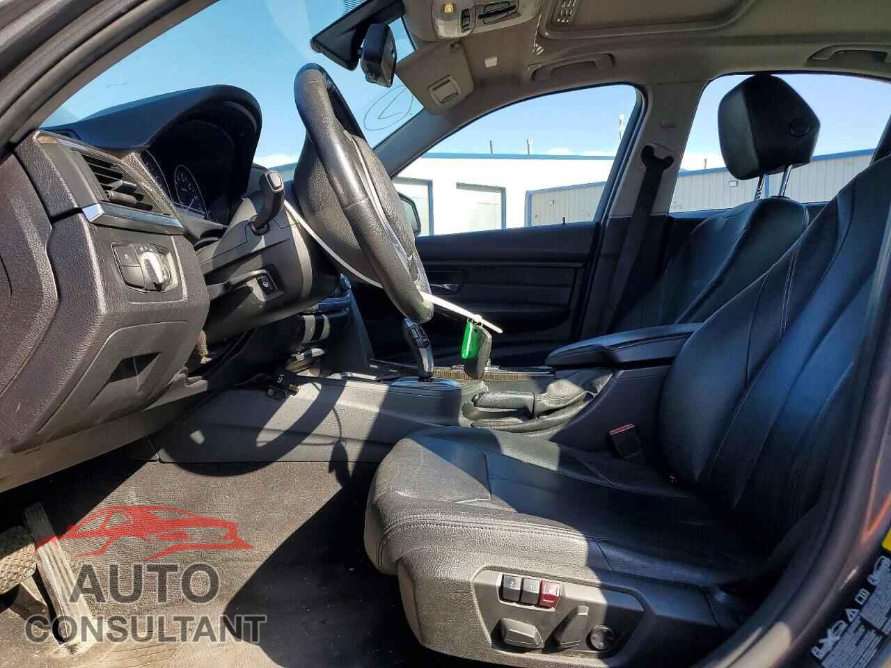 BMW 3 SERIES 2013 - WBA3B5C52DF594442