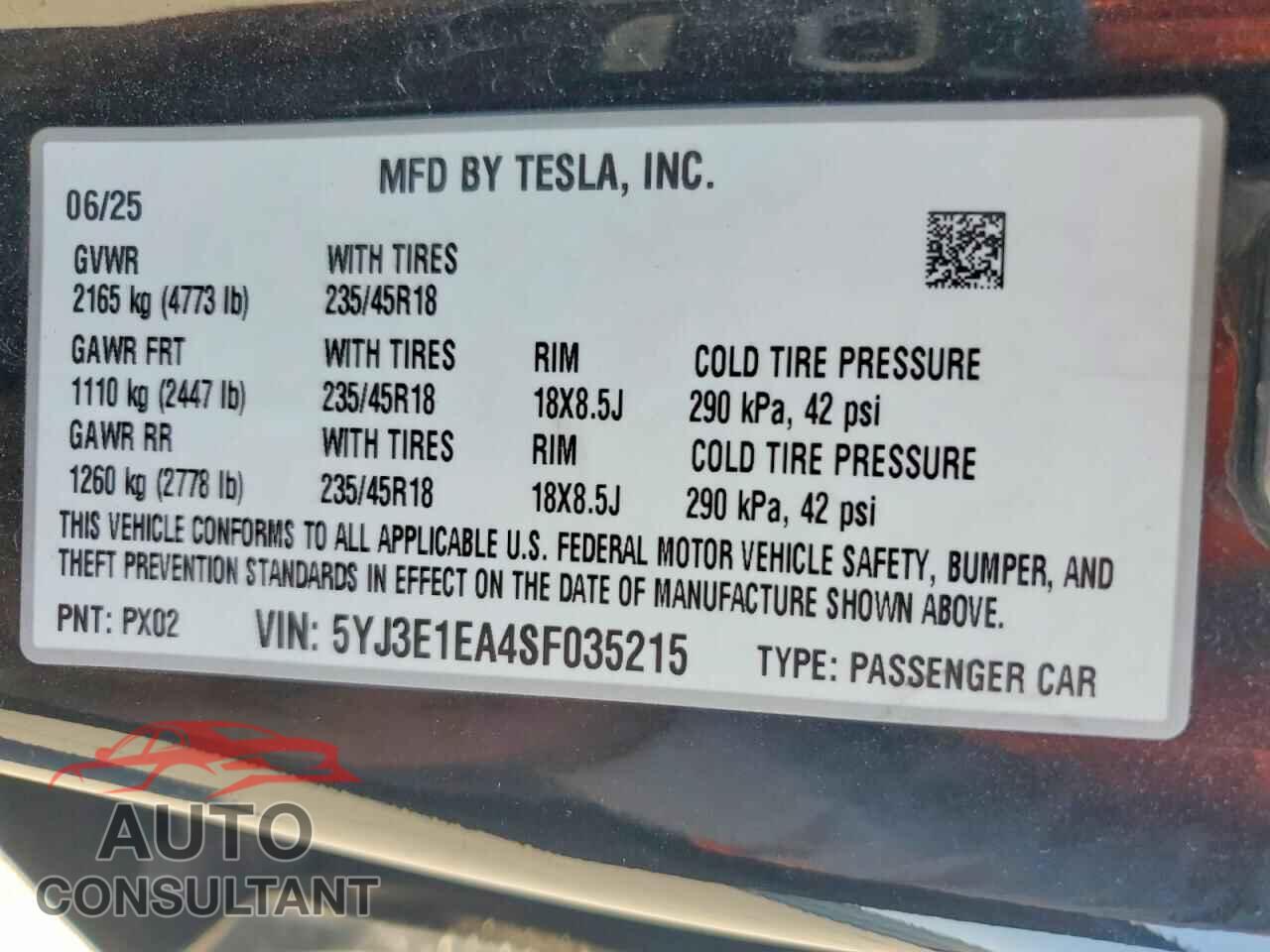 TESLA MODEL 3 2025 - 5YJ3E1EA4SF035215