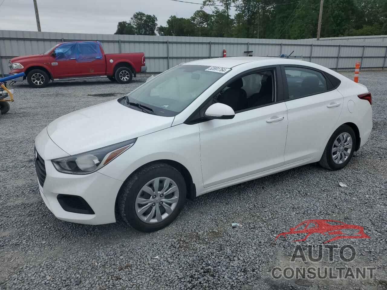 HYUNDAI ACCENT 2018 - 3KPC24A32JE024090