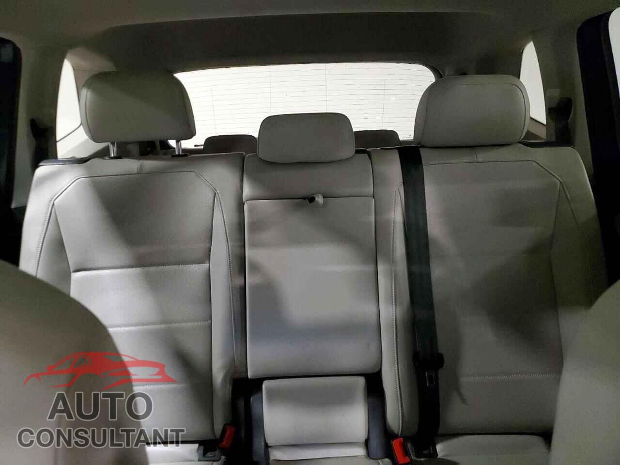 VOLKSWAGEN TIGUAN 2021 - 3VV3B7AX7MM060048