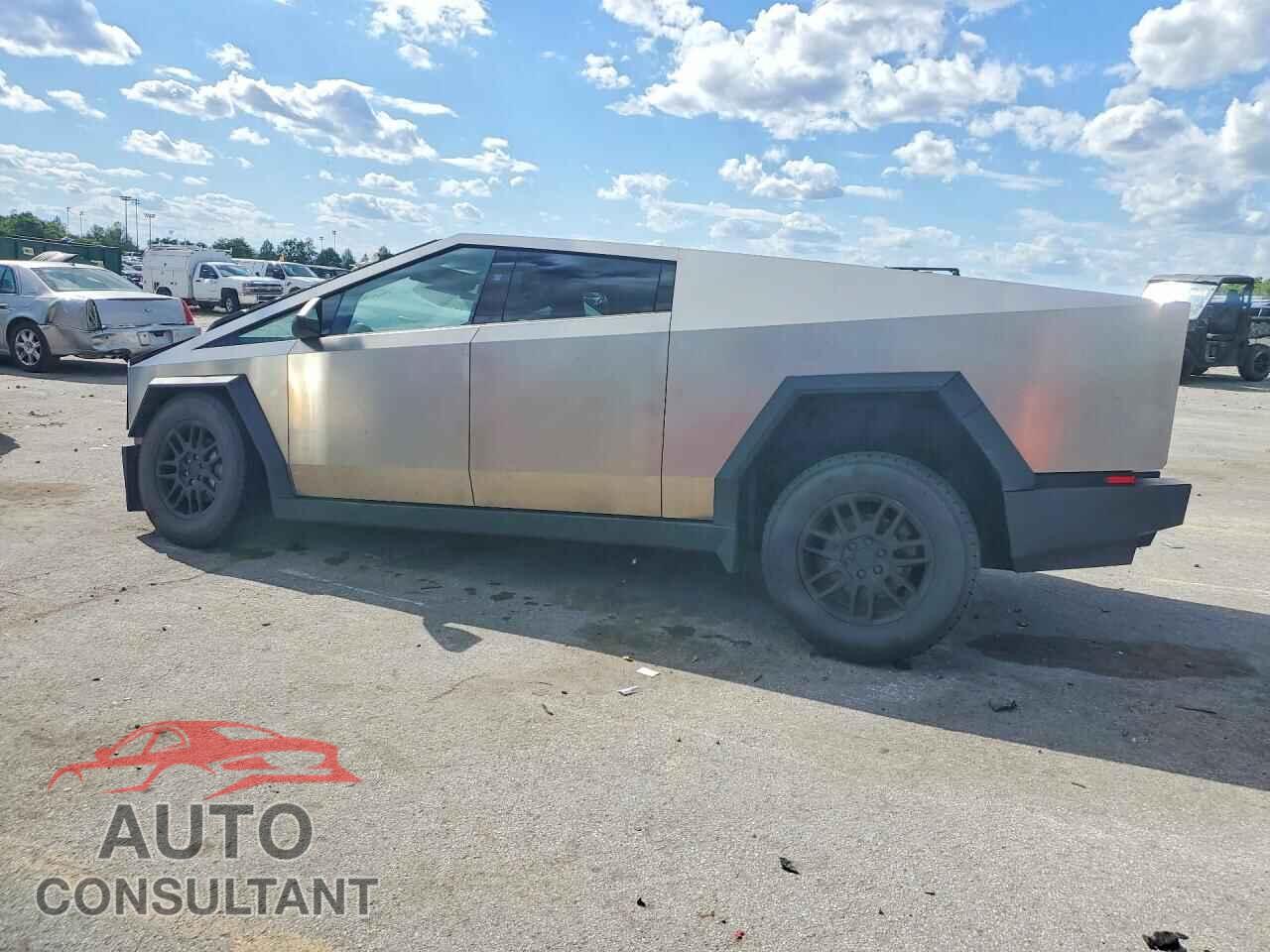 TESLA CYBERTRUCK 2025 - 7G2CEHED6SA063076