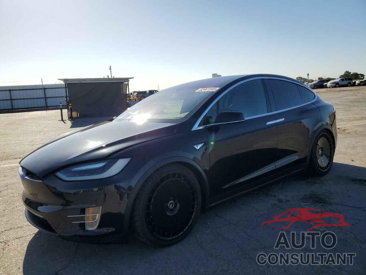 TESLA MODEL X 2016 - 5YJXCBE43GF004455