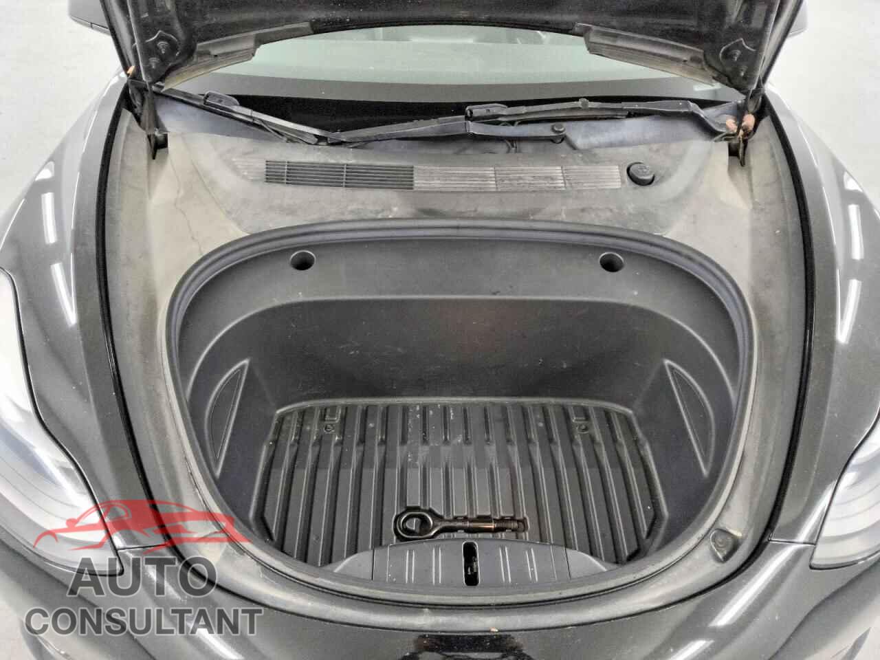 TESLA MODEL 3 2023 - 5YJ3E1EA7PF459236