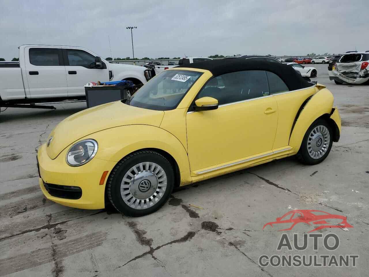 VOLKSWAGEN BEETLE 2013 - 3VW5X7AT8DM821138