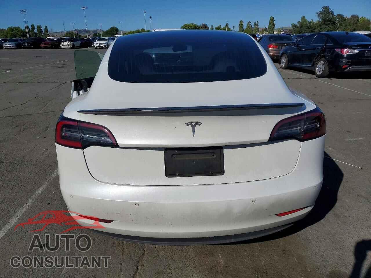TESLA MODEL 3 2020 - 5YJ3E1EC7LF642079