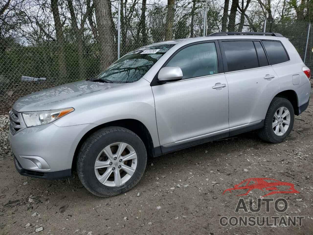 TOYOTA HIGHLANDER 2012 - 5TDBK3EH8CS138910