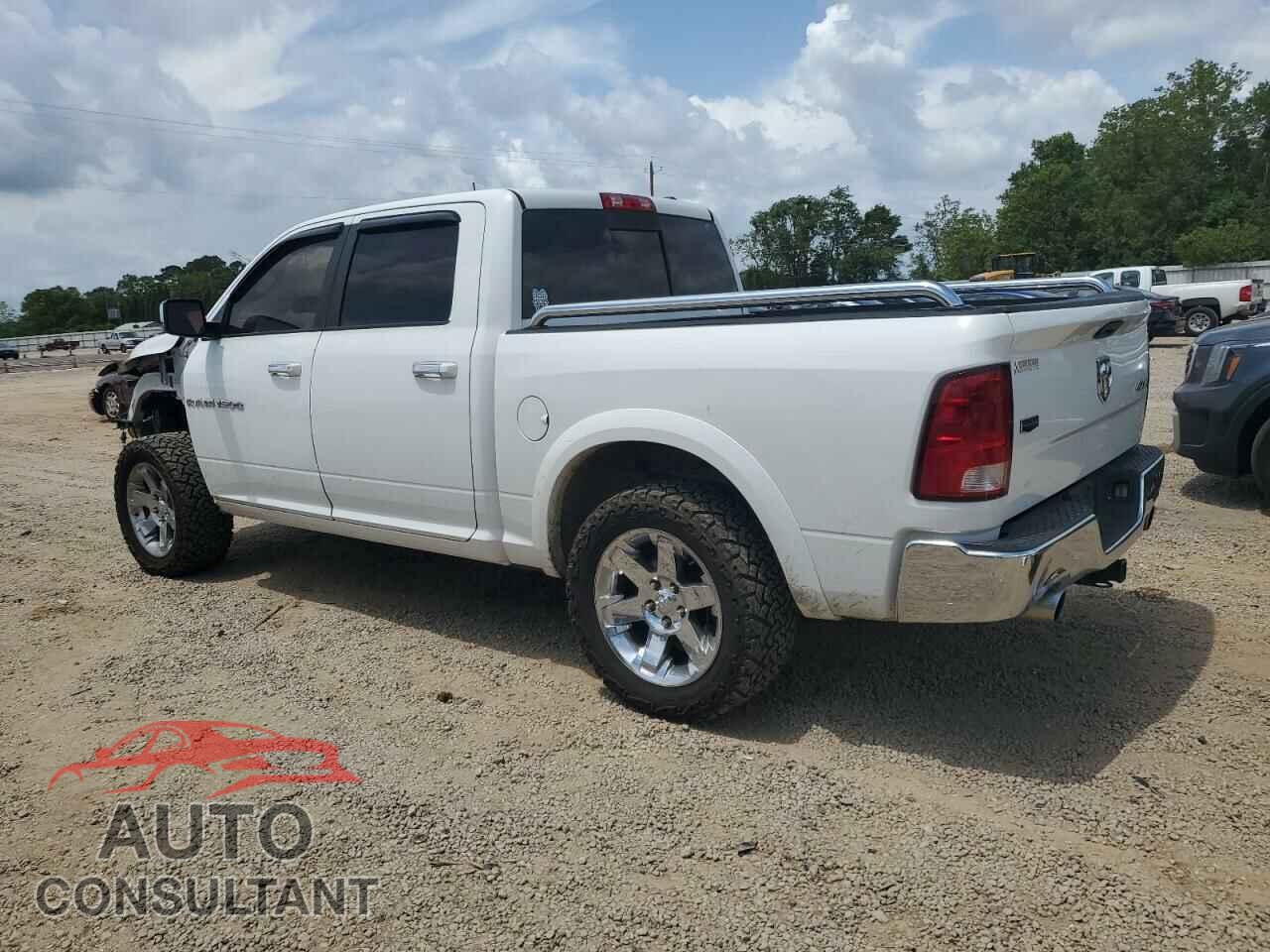 DODGE RAM 1500 2012 - 1C6RD7NT3CS248170