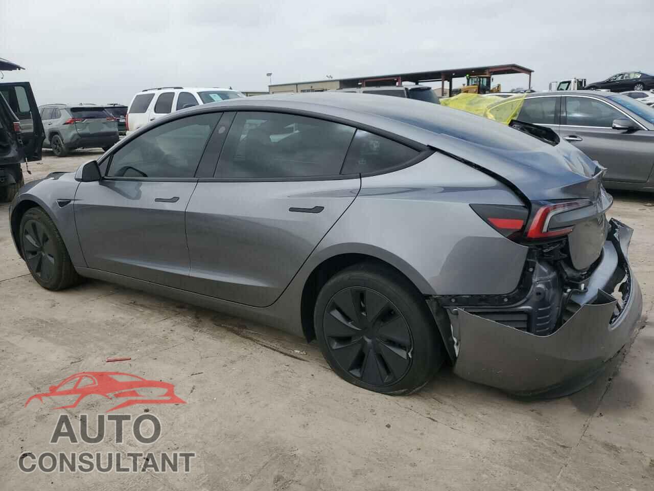 TESLA MODEL 3 2024 - 5YJ3E1EA3RF859782