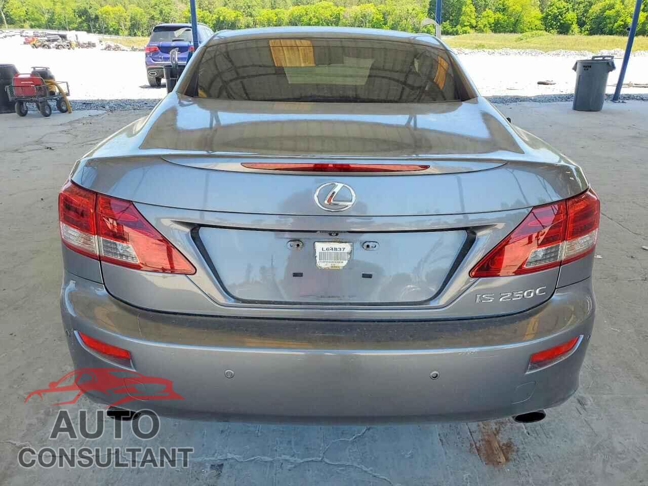 LEXUS IS 2013 - JTHFF2C2XD2526808