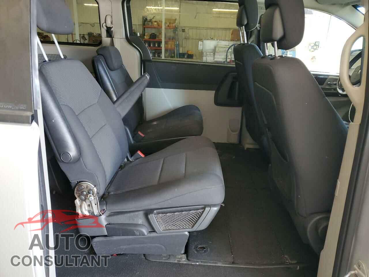 DODGE CARAVAN 2010 - 2D4RN5D1XAR483550