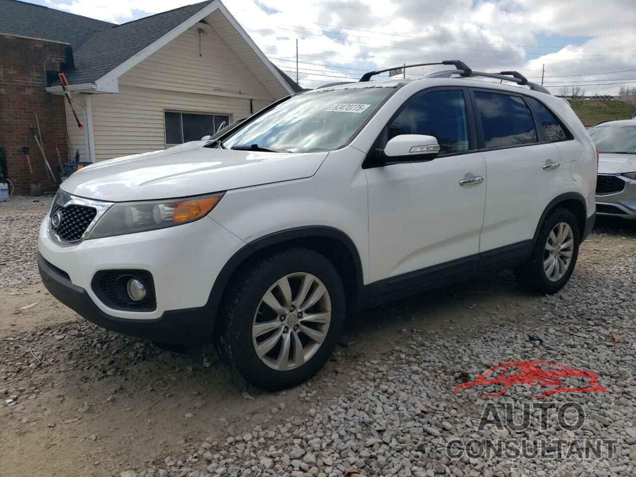 KIA SORENTO 2011 - 5XYKU4A20BG178847
