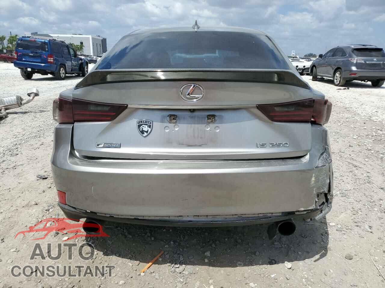 LEXUS IS 2015 - JTHBF1D20F5077891