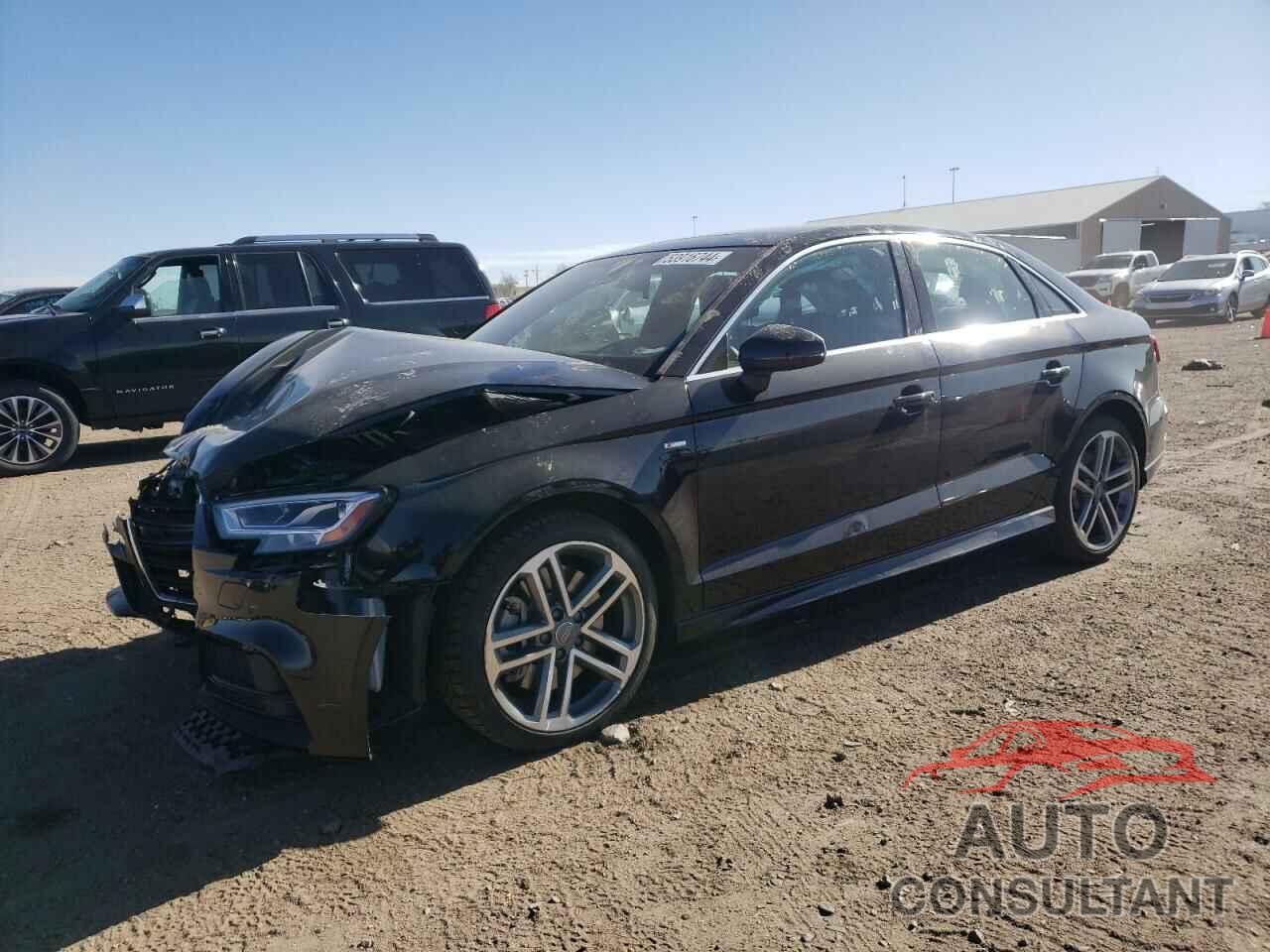 AUDI A3 2019 - WAUJEGFF4KA117875