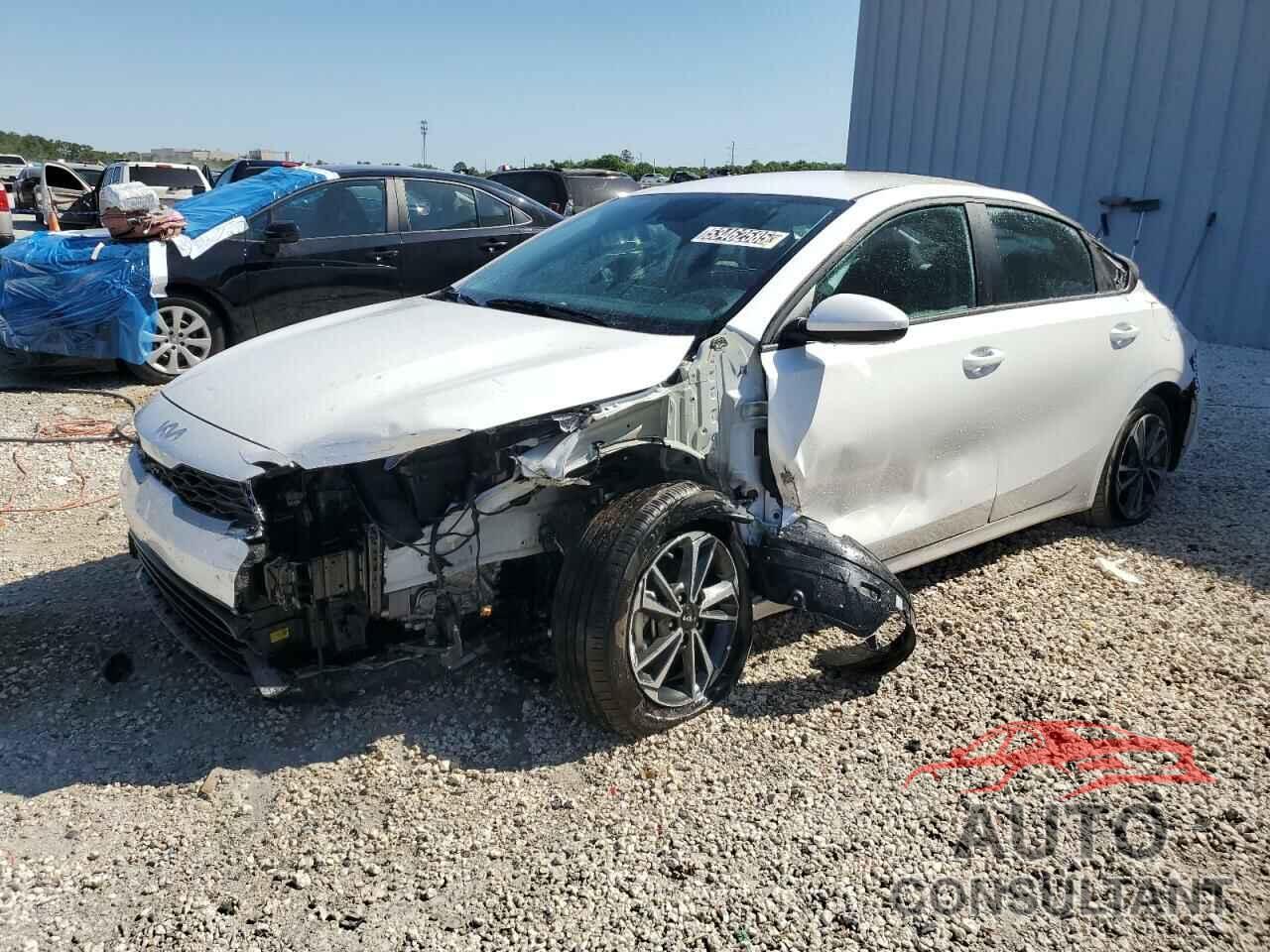 KIA FORTE 2024 - 3KPF24AD8RE820408