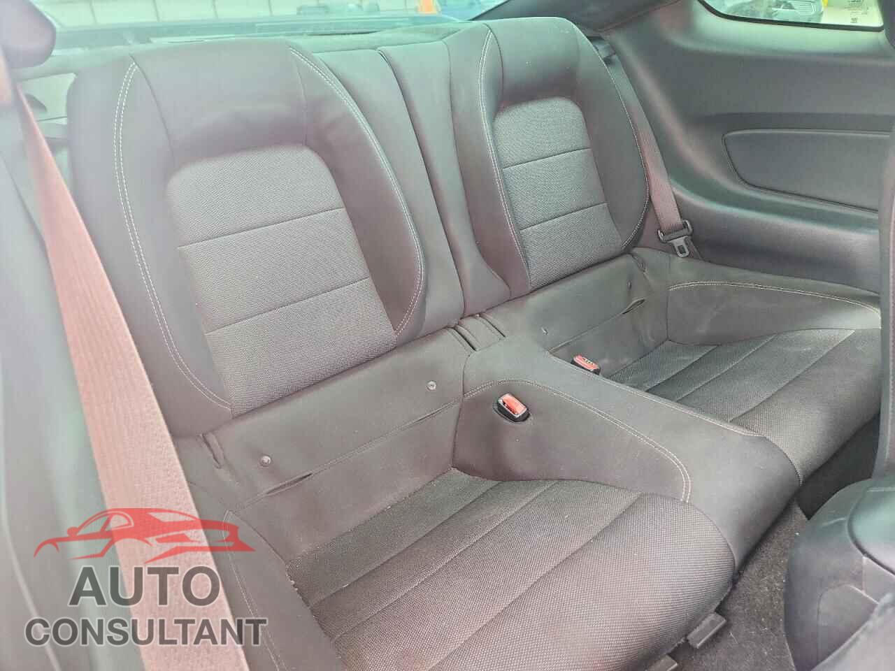 FORD MUSTANG 2017 - 1FA6P8AM8H5259507