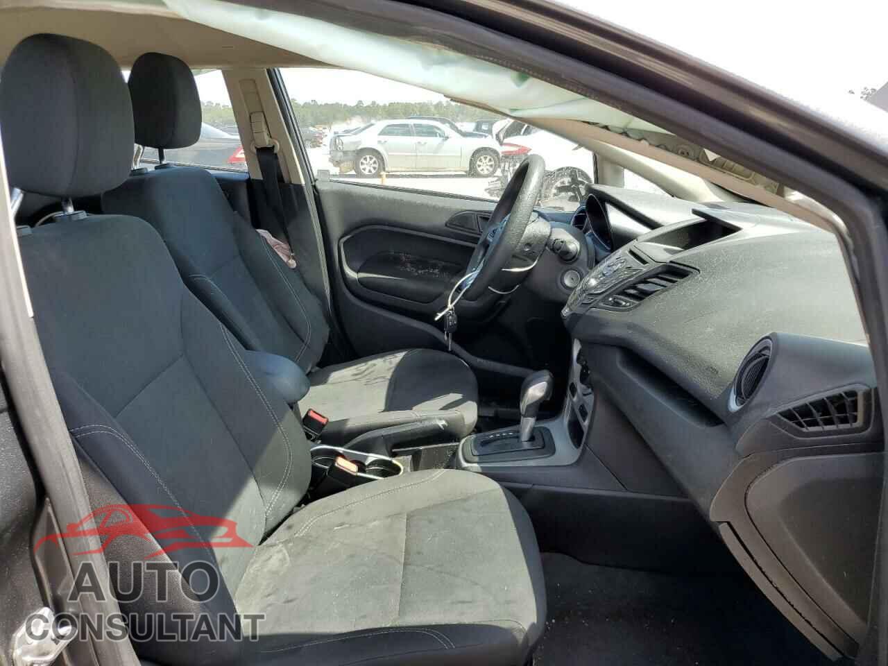 FORD FIESTA 2017 - 3FADP4EJ3HM142993