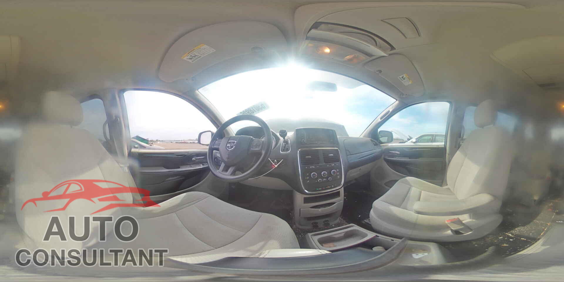 DODGE CARAVAN 2015 - 2C4RDGBGXFR557639