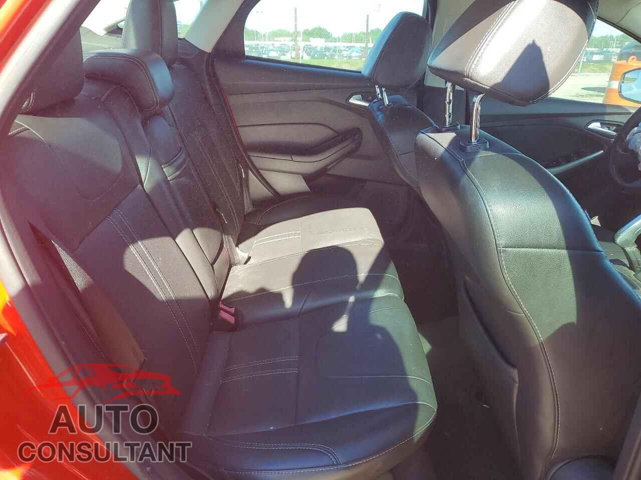 FORD FOCUS 2013 - 1FADP3F27DL178487