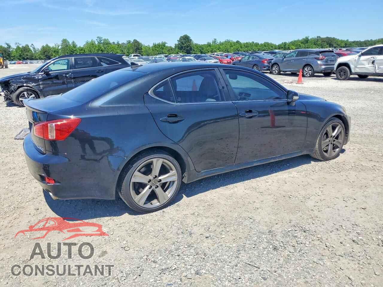 LEXUS IS 2013 - JTHBE5C2XD5032000