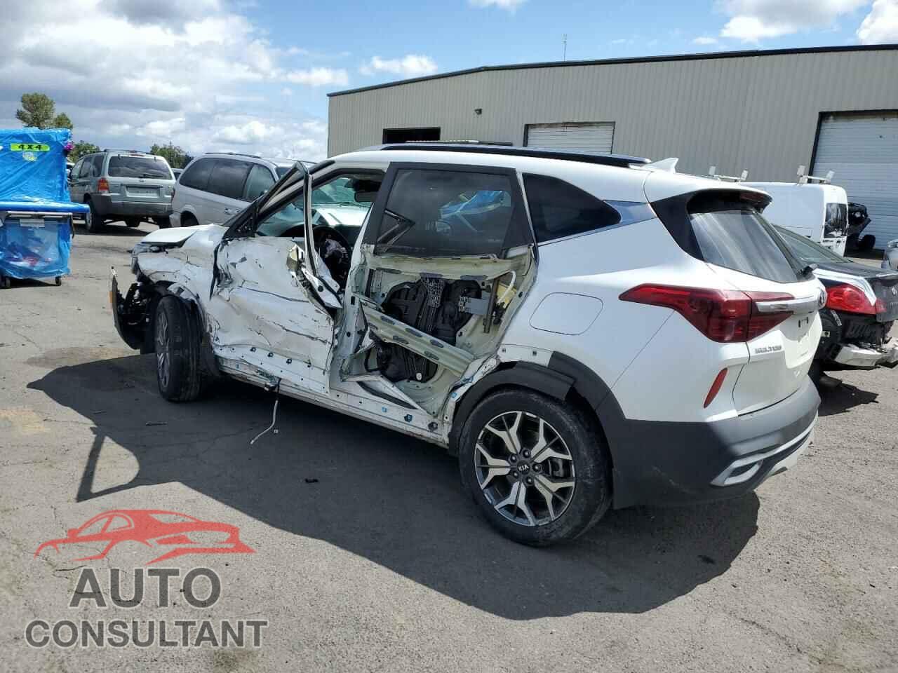 KIA SELTOS 2021 - KNDERCAA4M7141946