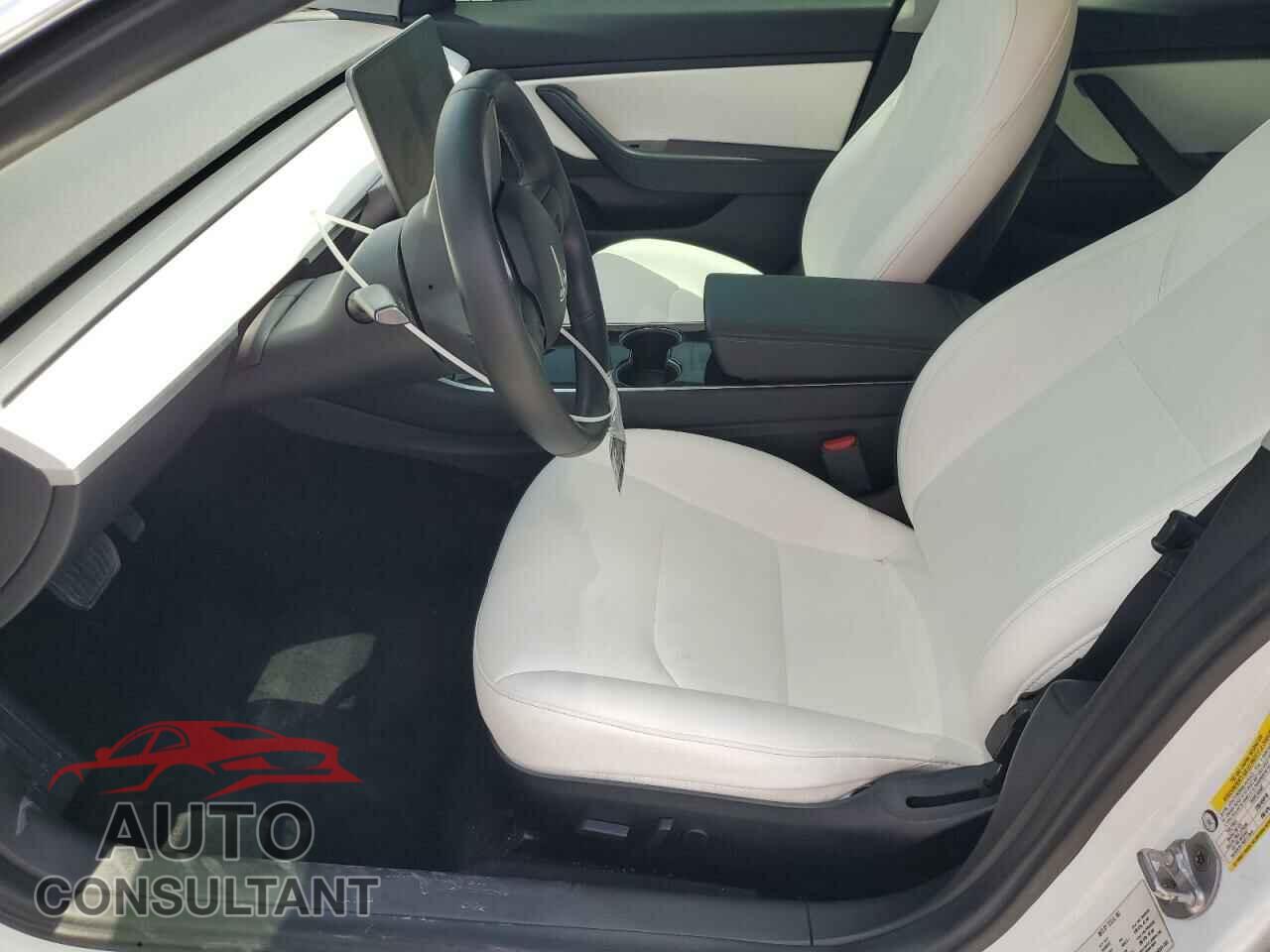TESLA MODEL 3 2019 - 5YJ3E1EB2KF391185