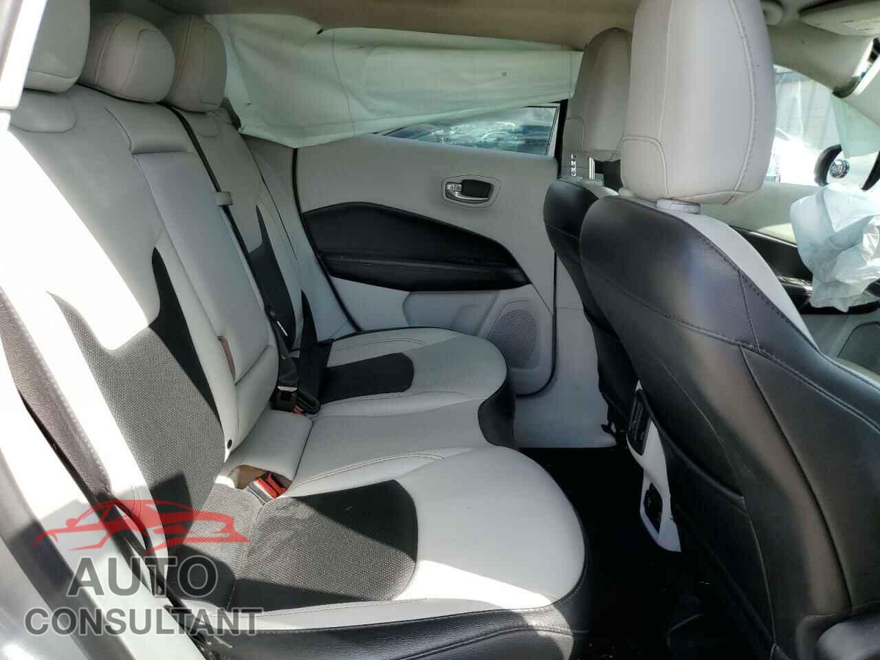 JEEP COMPASS 2020 - 3C4NJCCB8LT205655