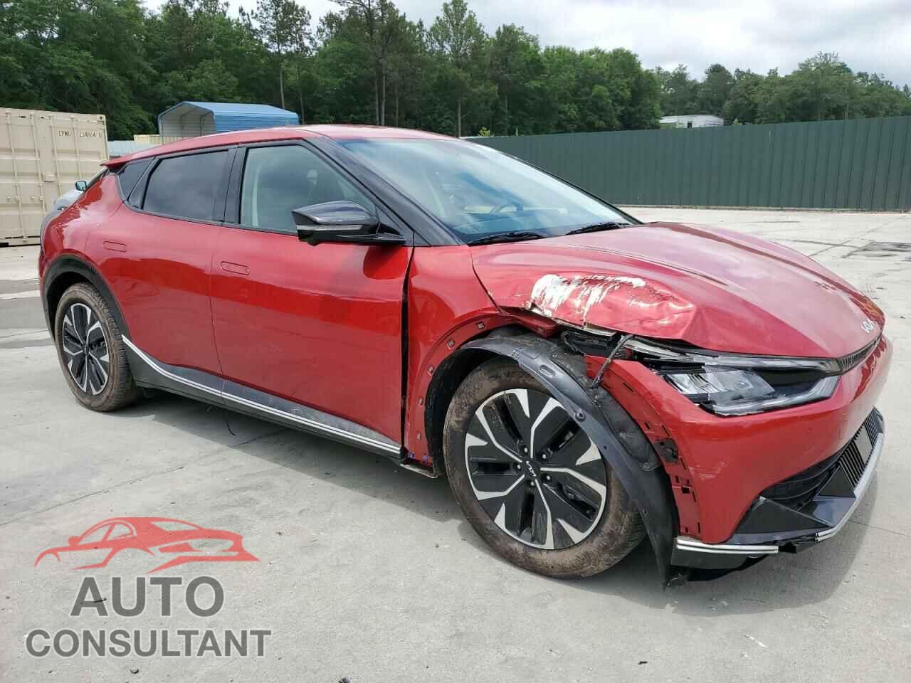 KIA EV6 LIGHT 2023 - KNDC34LA6P5105977