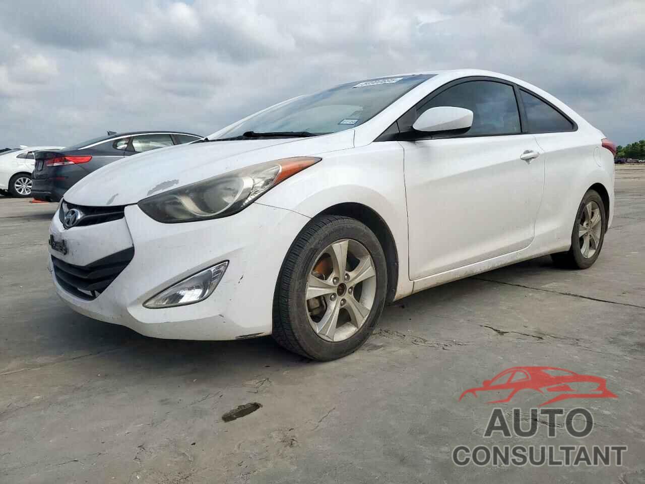 HYUNDAI ELANTRA 2013 - KMHDH6AE1DU023563