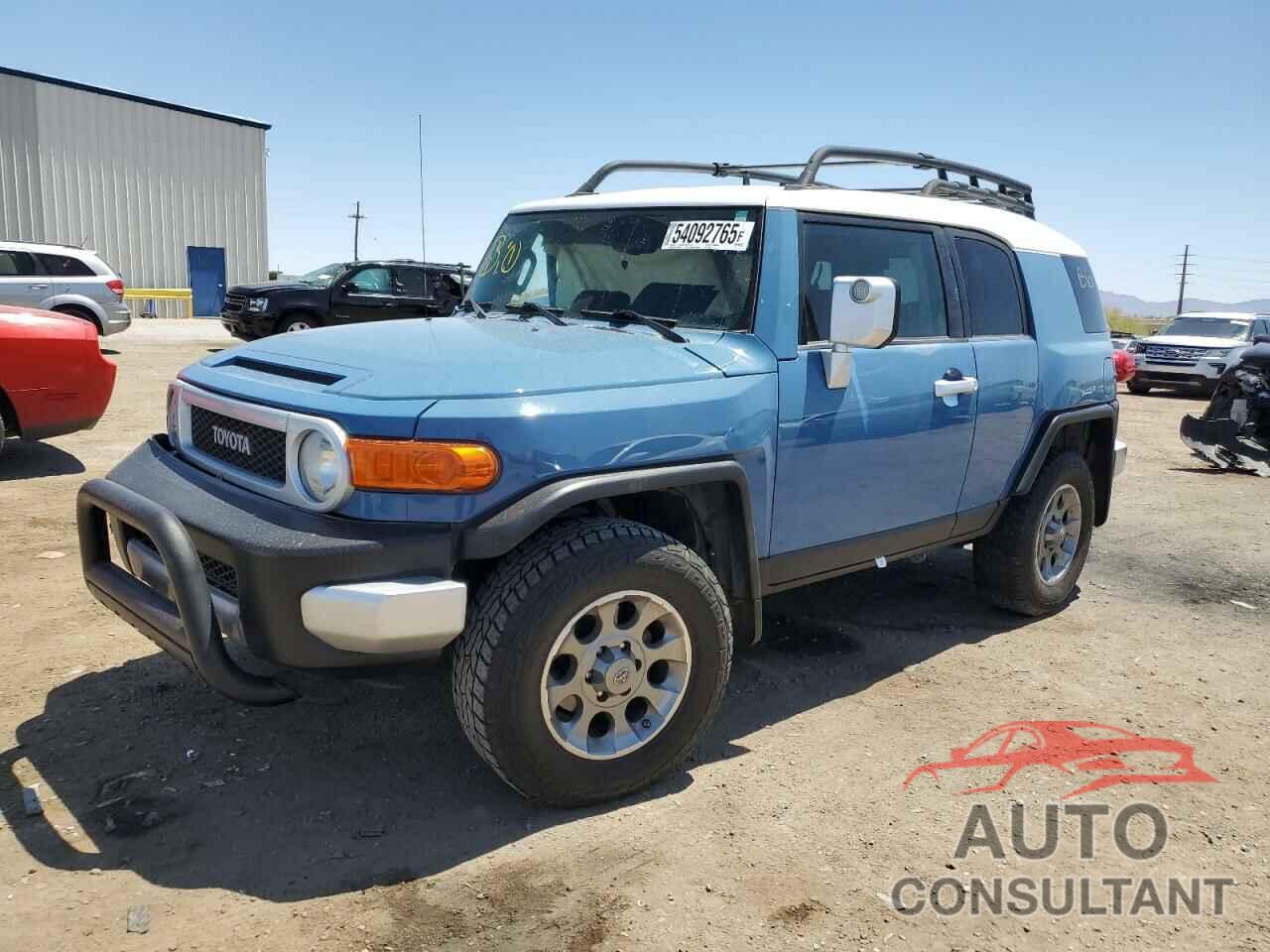 TOYOTA FJ CRUISER 2011 - JTEBU4BF7BK106521