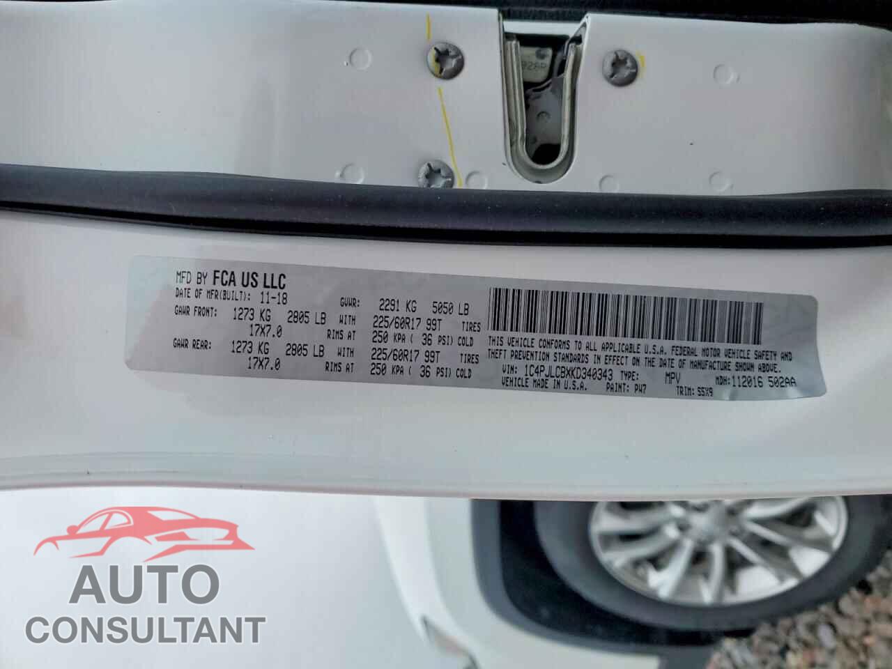 JEEP CHEROKEE 2019 - 1C4PJLCBXKD340343