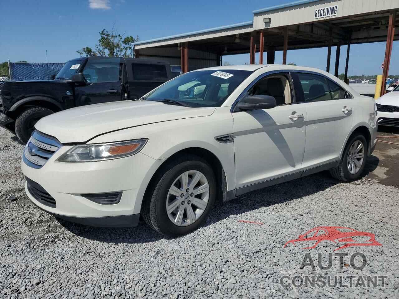 FORD TAURUS 2010 - 1FAHP2DW9AG135582