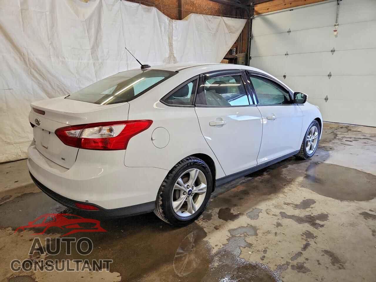 FORD FOCUS 2014 - 1FADP3F22EL274965