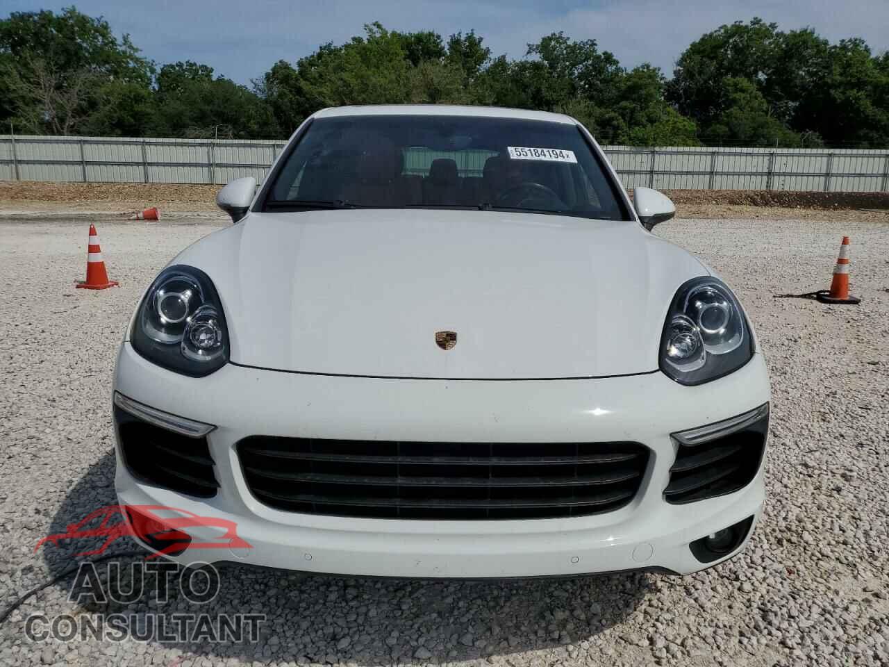 PORSCHE CAYENNE 2016 - WP1AB2A23GLA95512