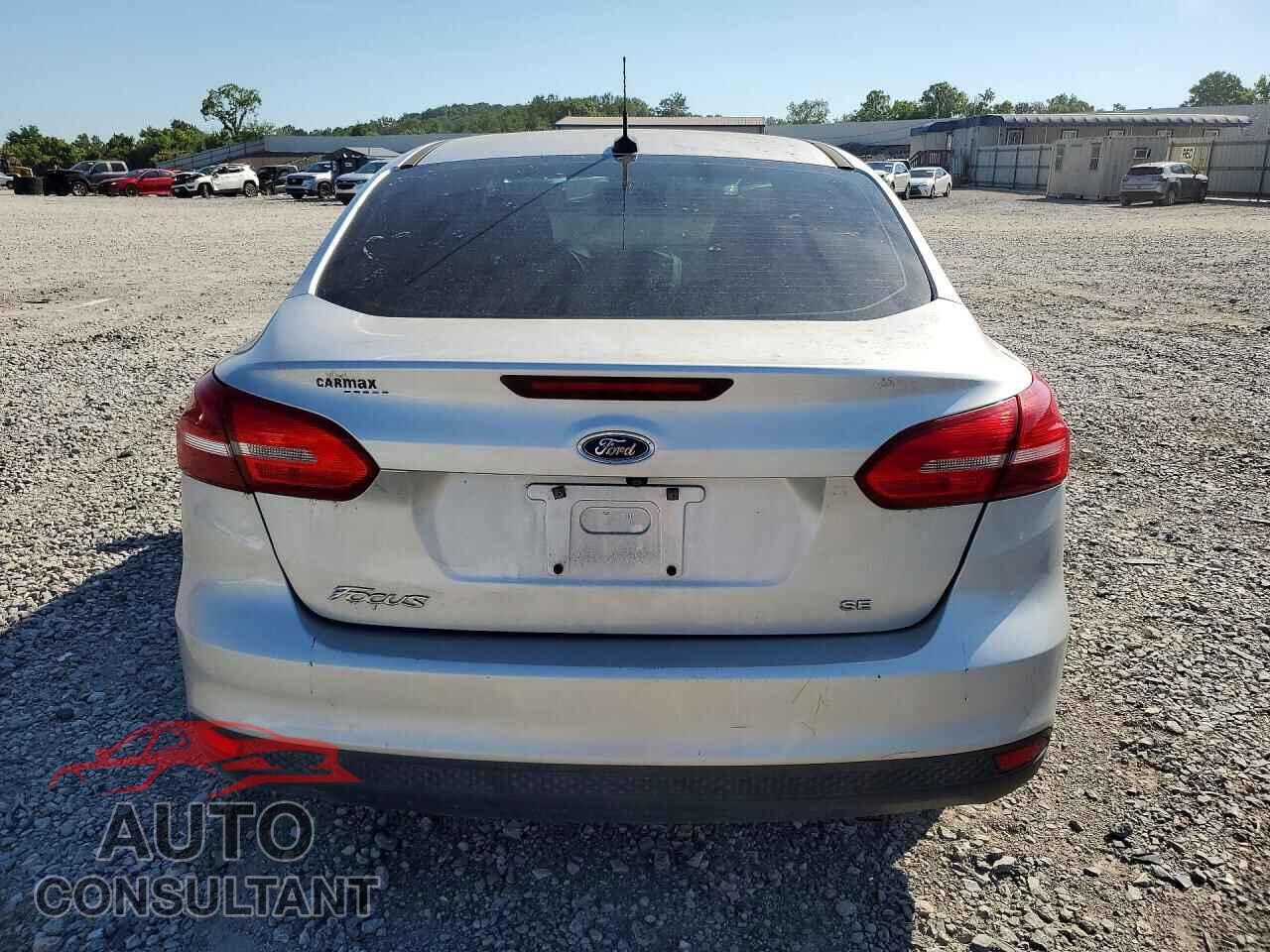 FORD FOCUS 2017 - 1FADP3F23HL330237