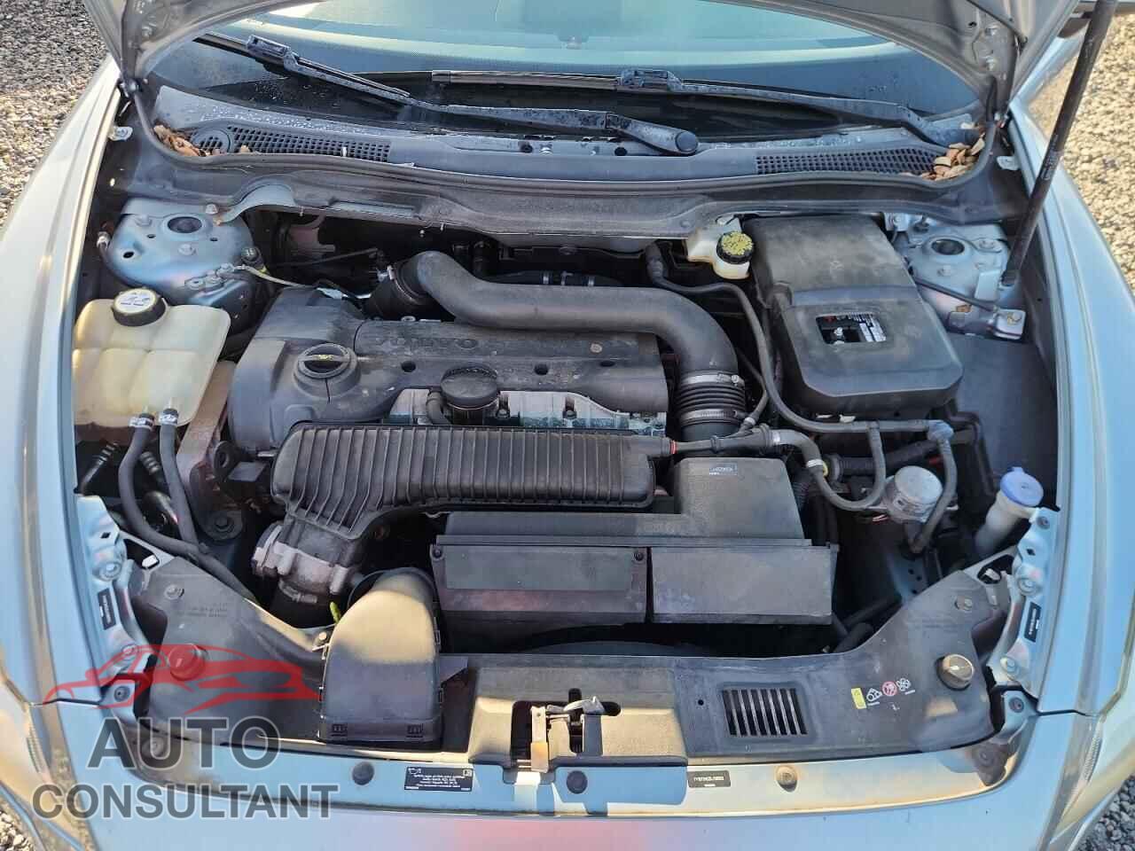 VOLVO C70 2013 - YV1672MC2DJ136503