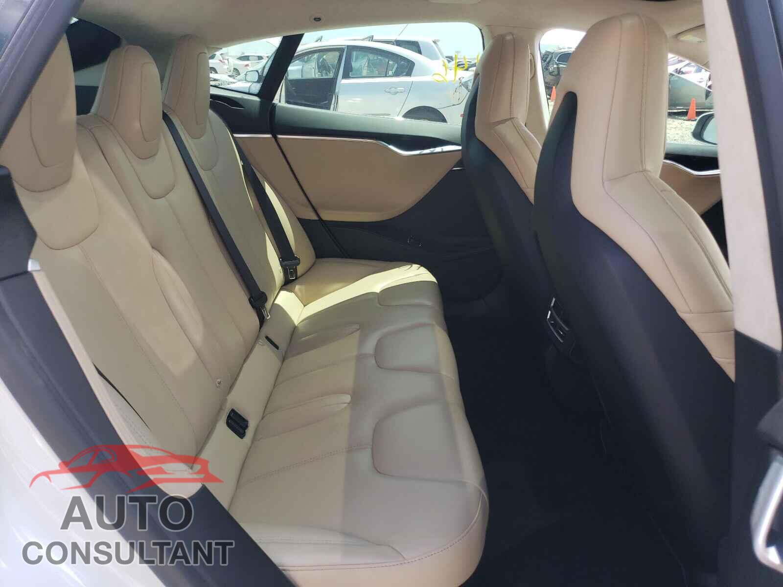 TESLA MODEL S 2016 - 5YJSA1E40GF134512