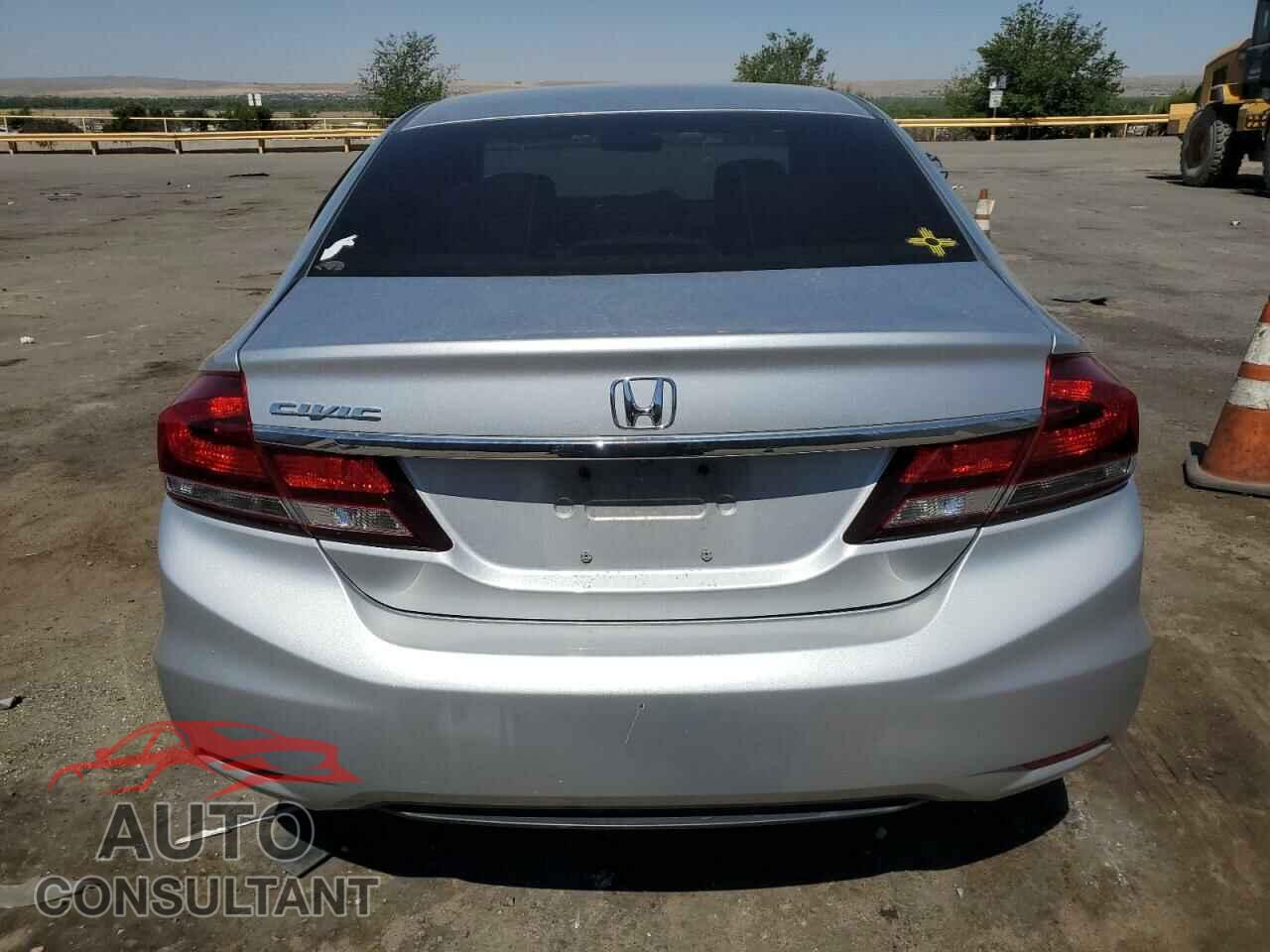 HONDA CIVIC 2015 - 2HGFB2F59FH558180
