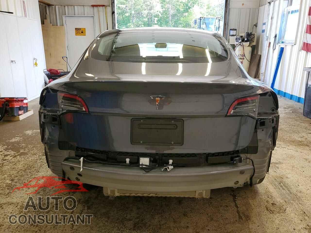 TESLA MODEL 3 2023 - 5YJ3E1EA8PF643830