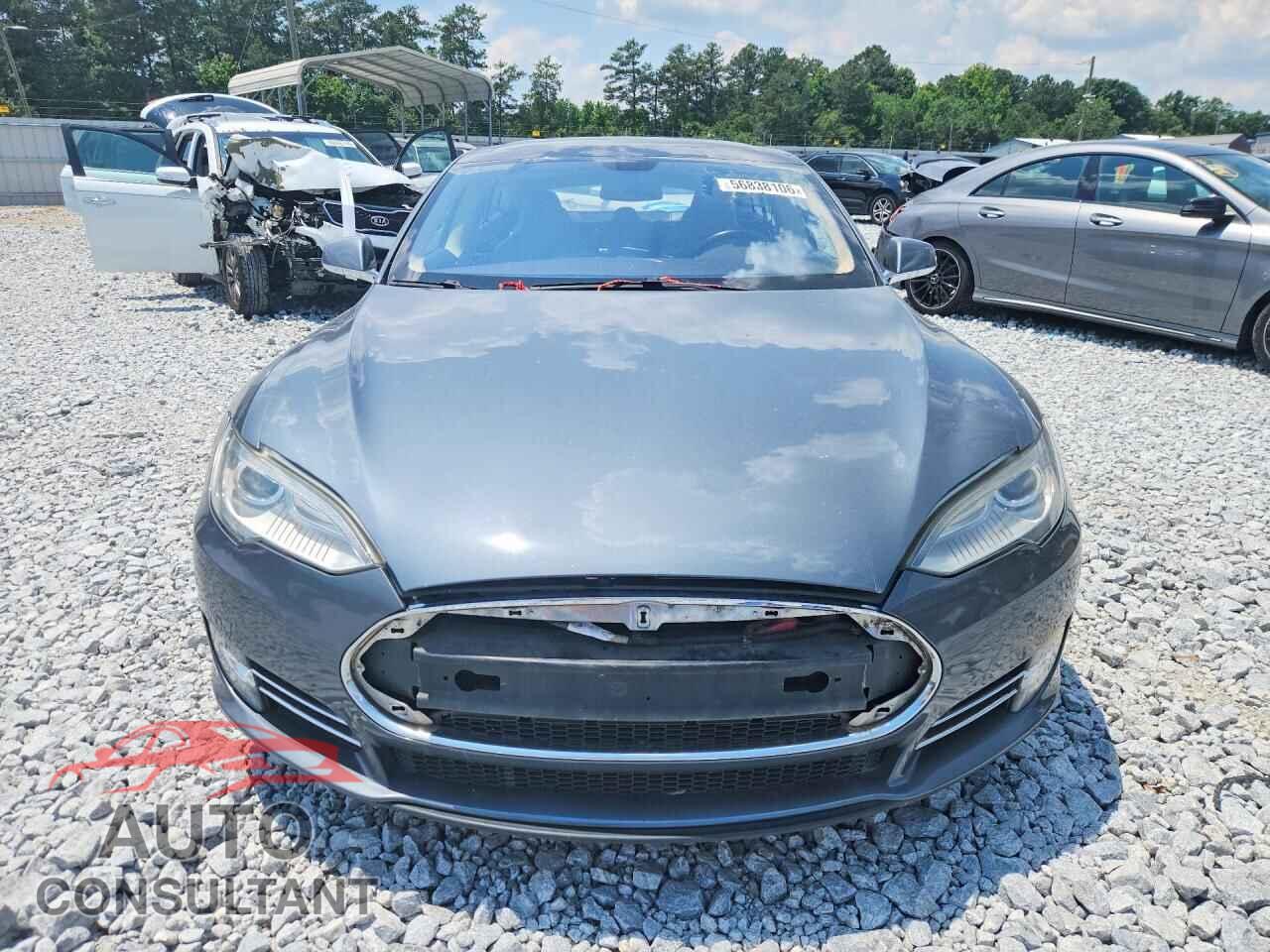 TESLA MODEL S 2013 - 5YJSA1CN2DFP05375