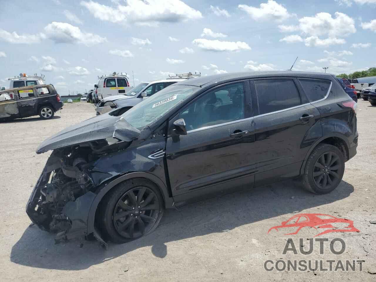 FORD ESCAPE 2017 - 1FMCU0GD1HUB75934