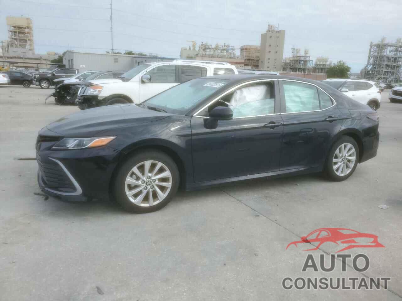 TOYOTA CAMRY 2023 - 4T1C11AKXPU828104
